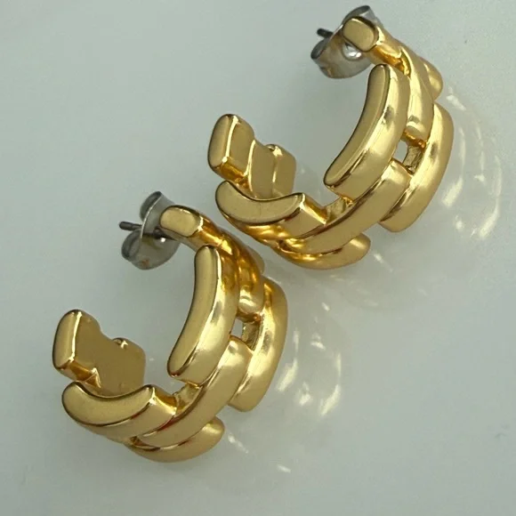 Madewell Chunky Gold Earrings - Picture 1 of 4